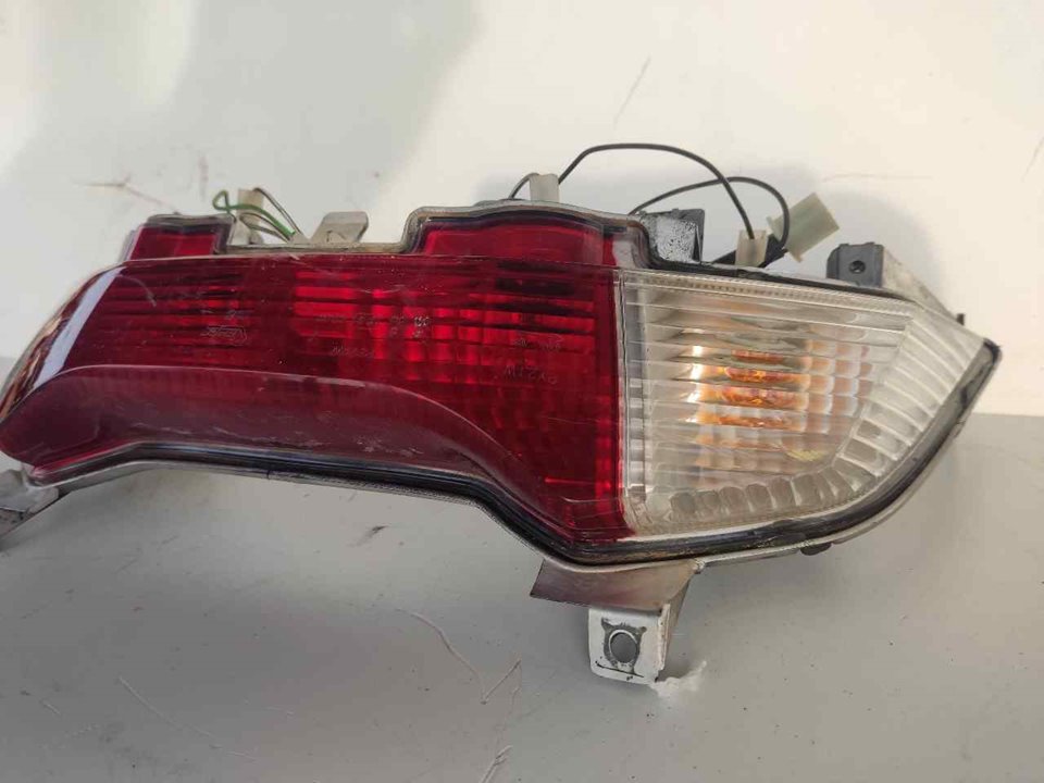 PILOTO TRASERO CENTRAL 1058283