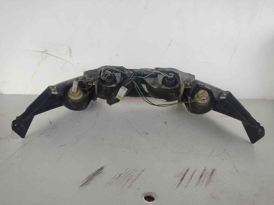 PILOTO TRASERO CENTRAL 1058222