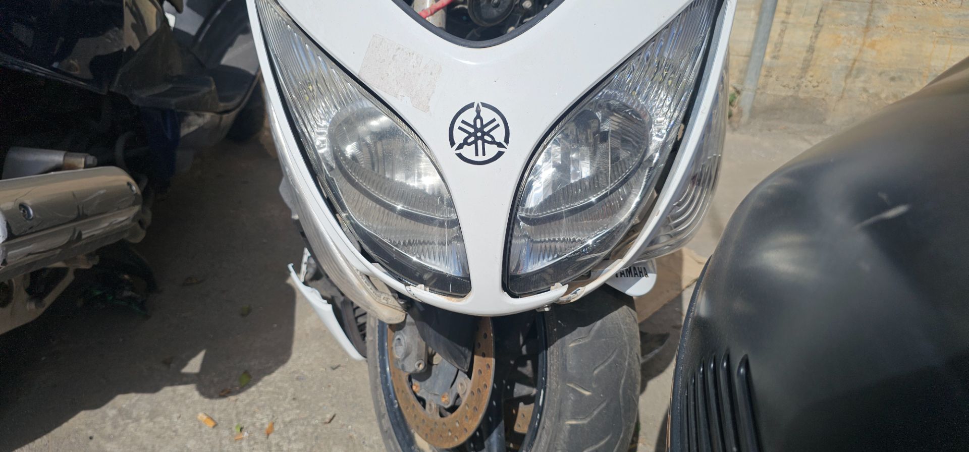 FARO DELANTERO 1679946 FARO DELANTERO 1679946