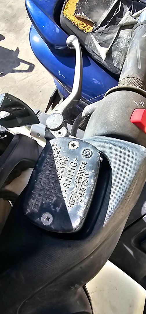 BOMBA FRENO DELANTERA 1679996 BOMBA FRENO DELANTERA 1679996