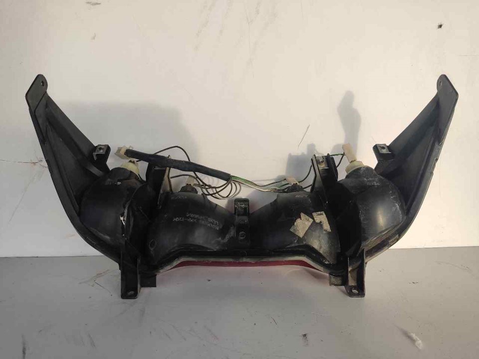 PILOTO TRASERO CENTRAL 1058283 PILOTO TRASERO CENTRAL 1058283