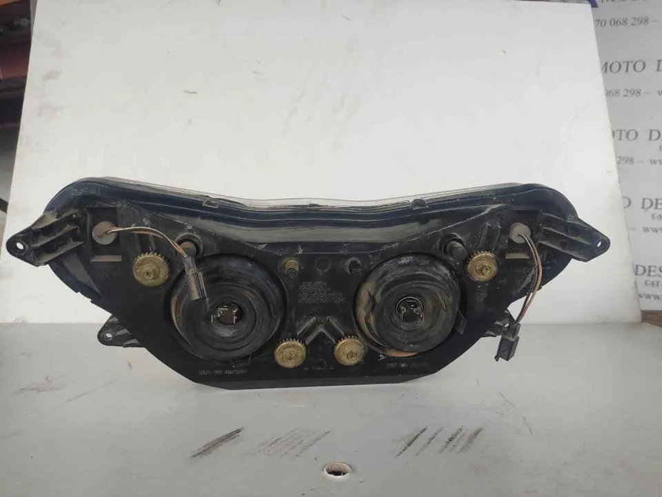 FARO DELANTERO 1058209 FARO DELANTERO 1058209