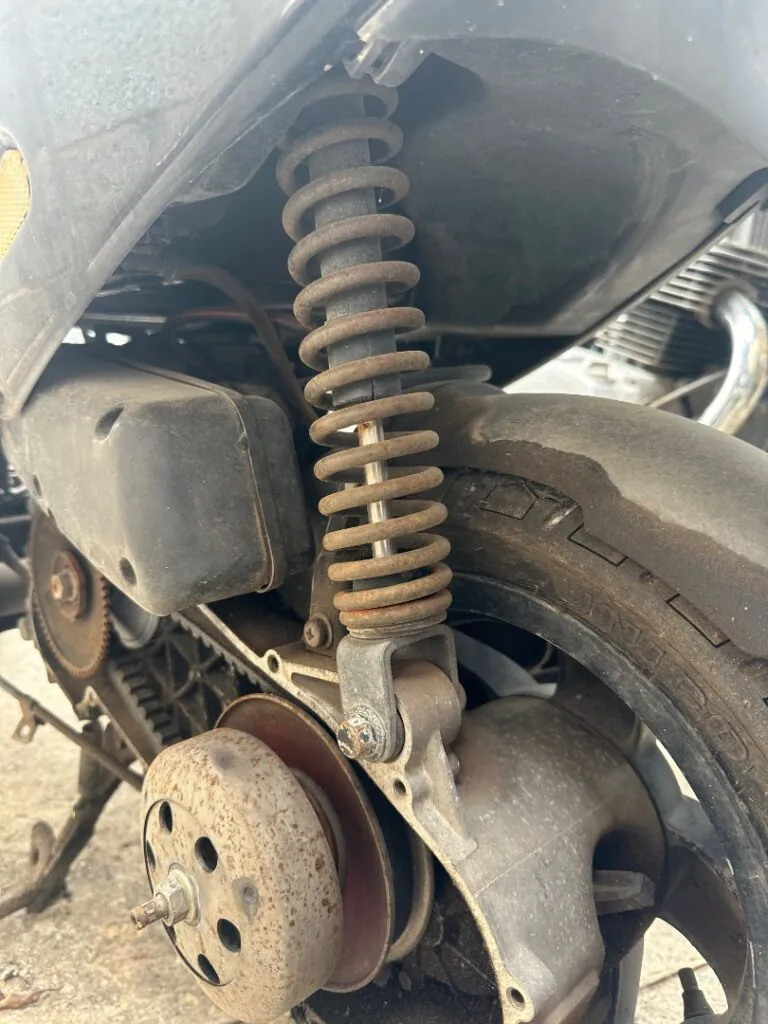 AMORTIGUADOR TRASERO 1694892