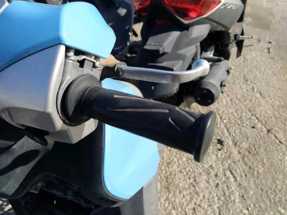 PUÑO ACELERADOR 1367860