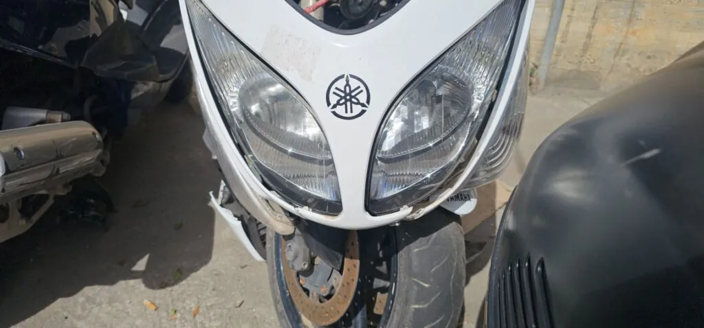 FARO DELANTERO 1679946