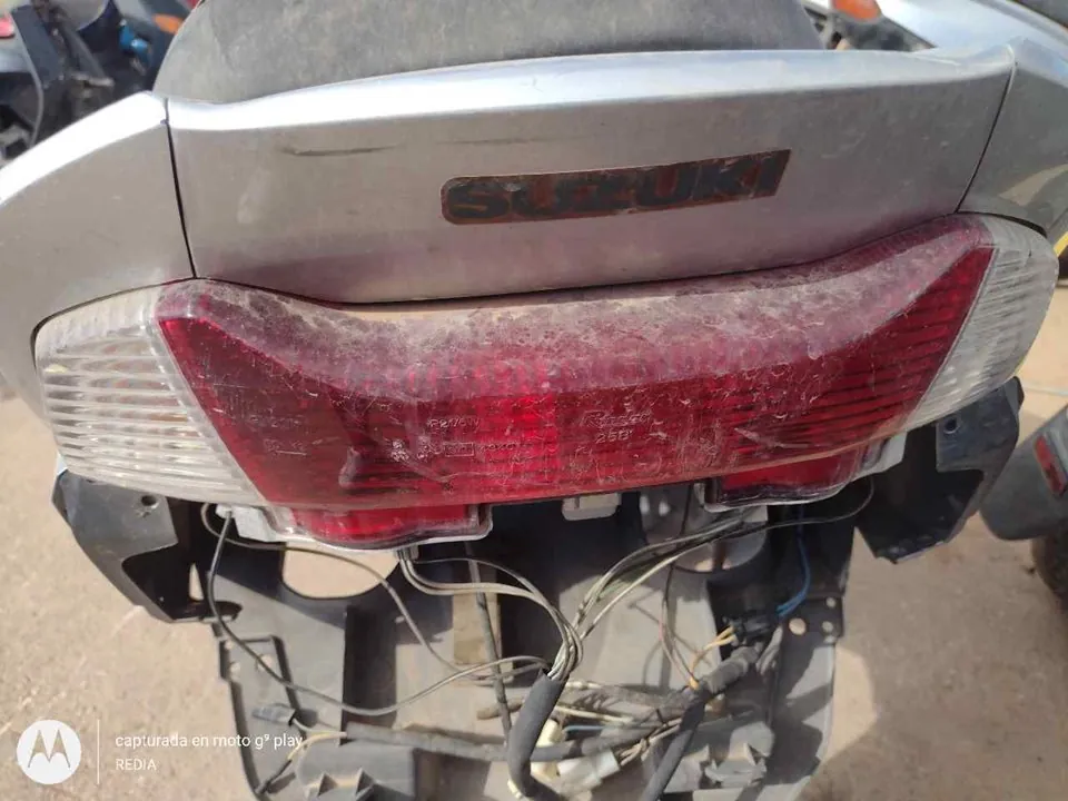 PILOTO TRASERO CENTRAL 1058222 PILOTO TRASERO CENTRAL 1058222